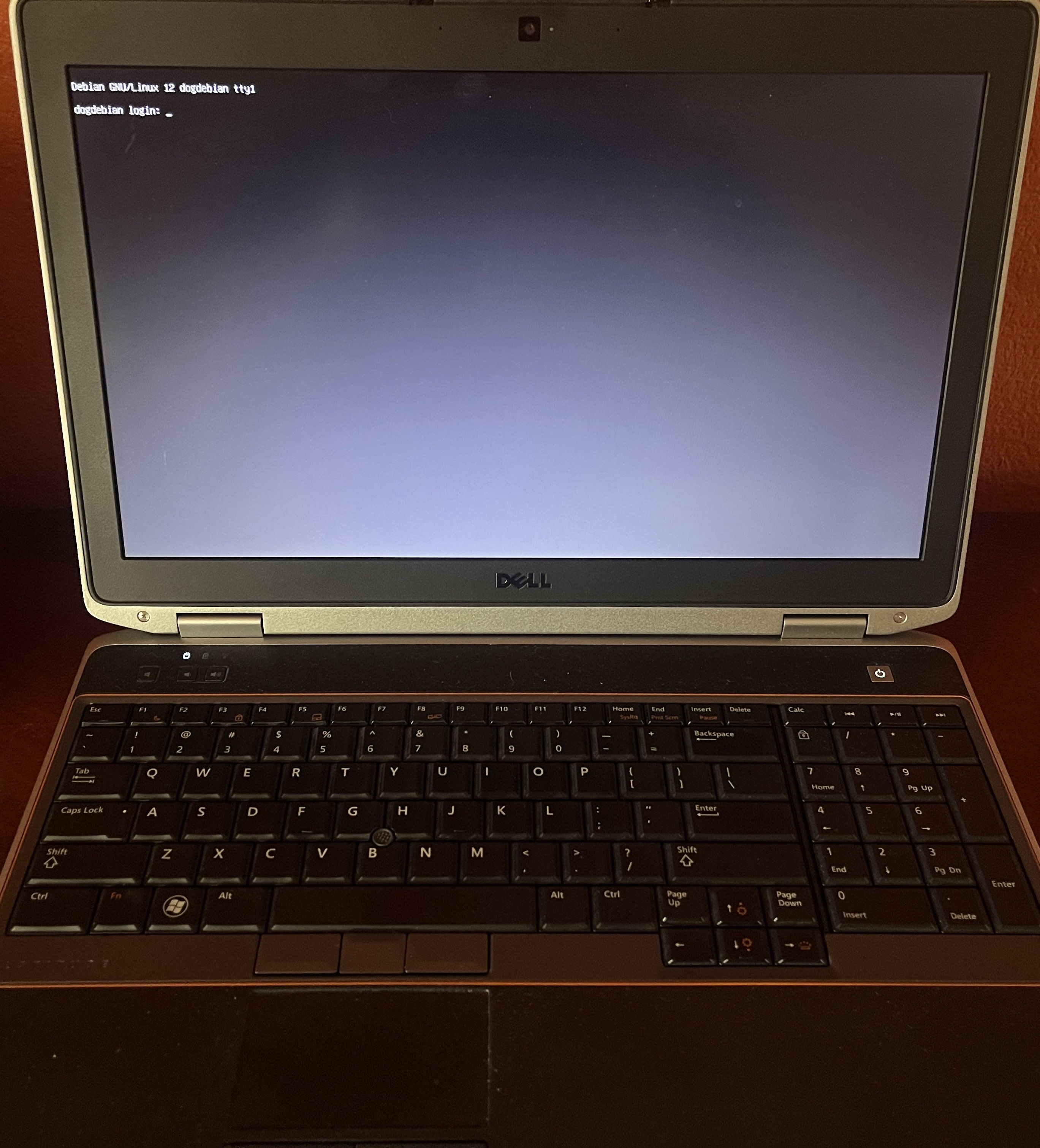 debian laptop